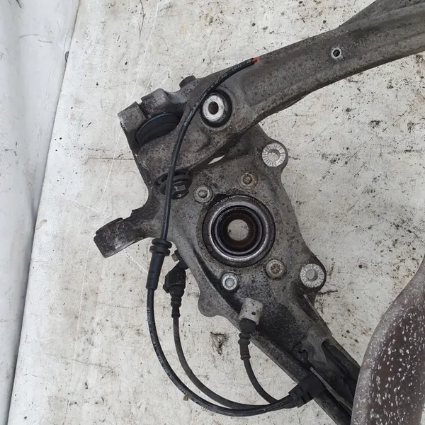 OEM 8k0407257 Vänster framstag Audi A7 C7 image 6