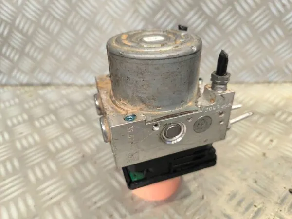 Bomba ABS OEM 476602230R para Renault Trafic III image 9