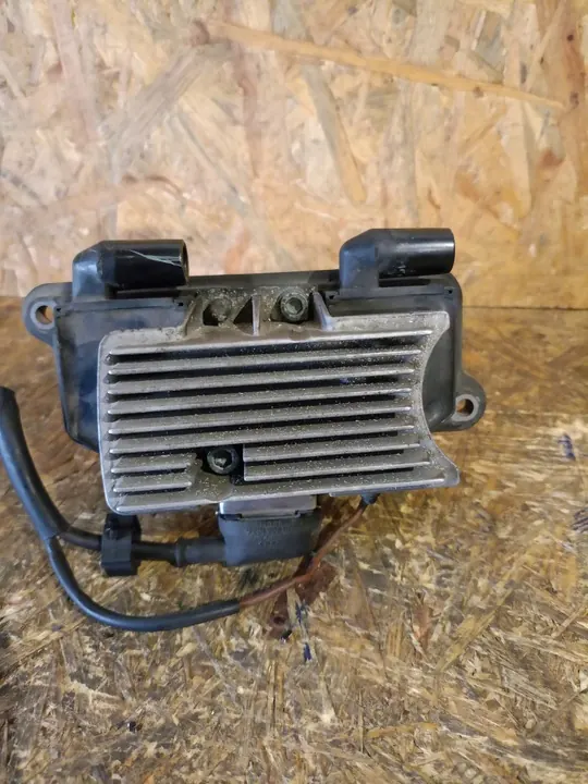 Bobina de ignição VW Passat B5 058905105A image 4