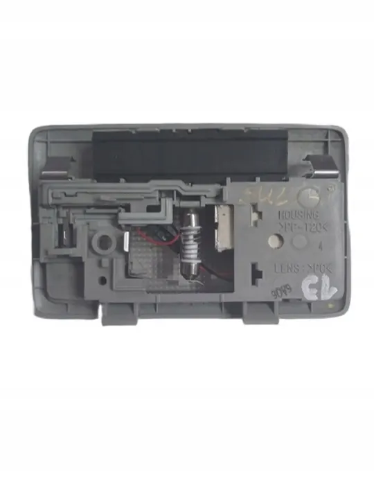 Gebrauchte PP-120 Innenraum-Kuppelleuchte - OEM Teil image 3