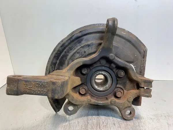 Buje de rueda delantera Nissan FBZ24413 - Pieza OEM usada image 5