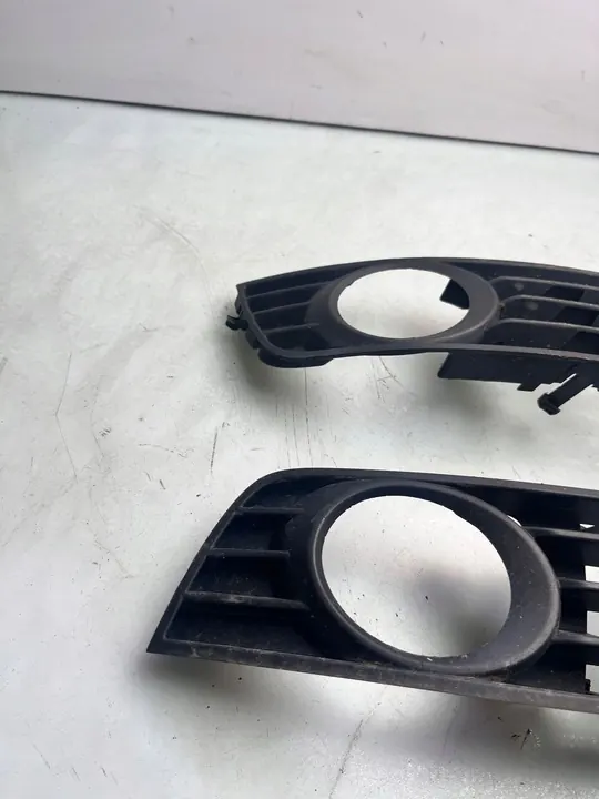 Rejilla de Parachoques Izquierda AUDI A4 2003 8E0807681 image 2