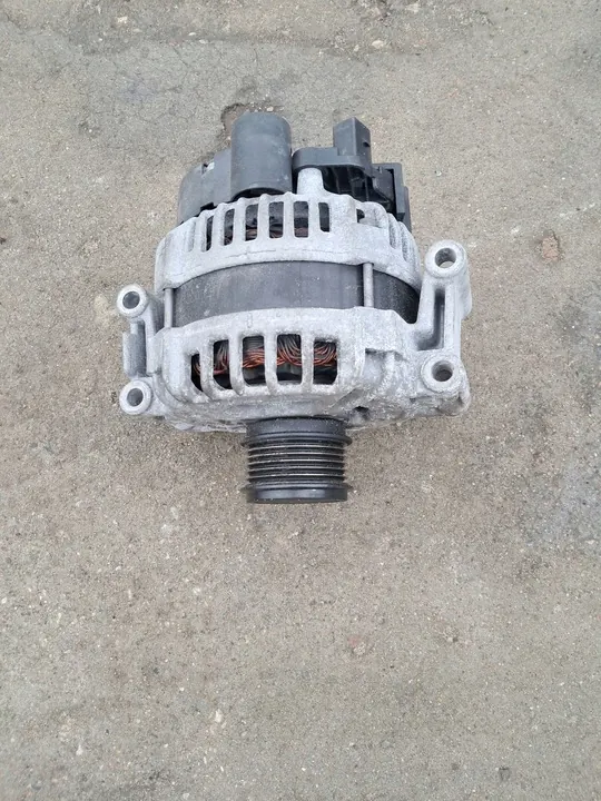 Audi A4 B8 Lift Generaattori 06H903018J image 2