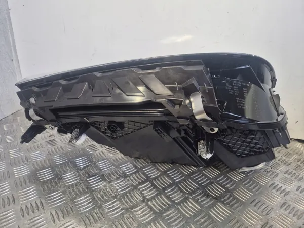 OEM 9851807 Vasen etuvalo BMW iX i20:lle image 4