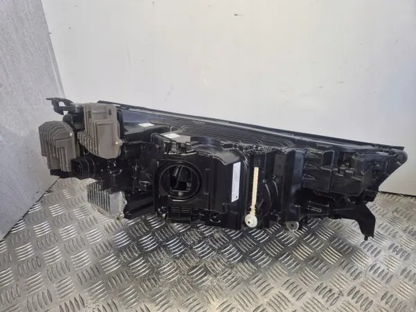 OEM 9851807 Vasen etuvalo BMW iX i20:lle image 6