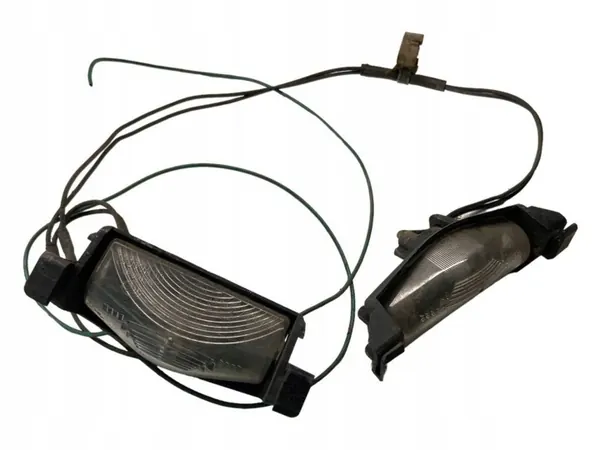 Luz de matrícula Mazda 3 II OEM P8331 image 4