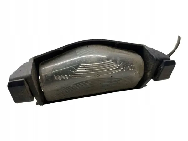 Luz de matrícula Mazda 3 II OEM P8331 image 5