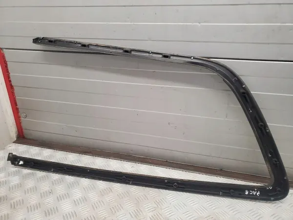 Chrysler Pacifica Taka vasen puoli OEM 68227297AD image 4
