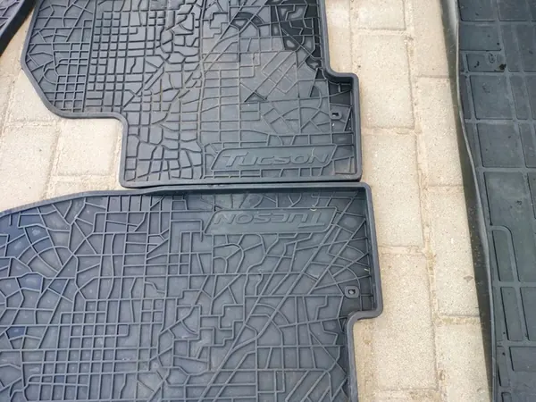 Rubber Trunk Mat Hyundai Tucson (2015-2018) OEM image 2