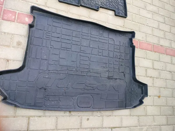 Rubber Trunk Mat Hyundai Tucson (2015-2018) OEM image 3