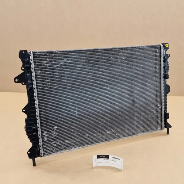 Waterradiator OEM GJ32-8005-CB voor Jaguar/Land Rover image 8