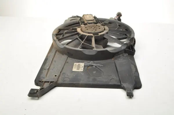 Kylarfläkt Volvo S40 2007 OEM 3M5H8C607UG image 8