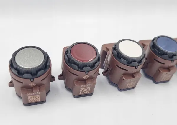 PDC Sensor BMW G20 G21 Framsidan 2020-2022 OEM image 3