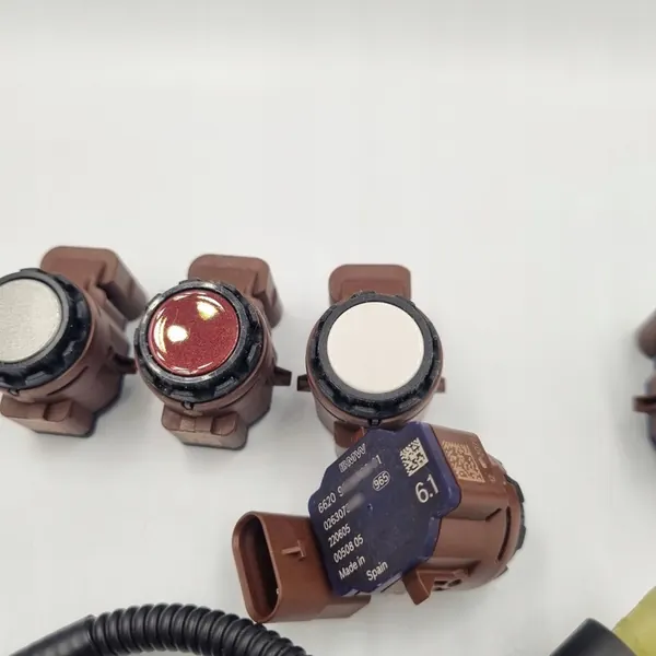 PDC Sensor BMW G20 G21 Framsidan 2020-2022 OEM image 8