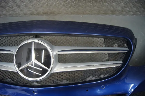 MERCEDES CLASE C W205 COUPE PARACHOQUES DELANTERO PDC COMPLETO image 8