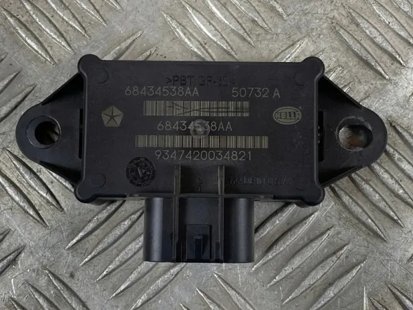 Jeep OE 68434538AA Ohjaimet Grand Cherokee 2022 image 2