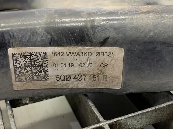 Braccio di Controllo Anteriore Sinistro VW T-ROC 5Q0407151R image 3