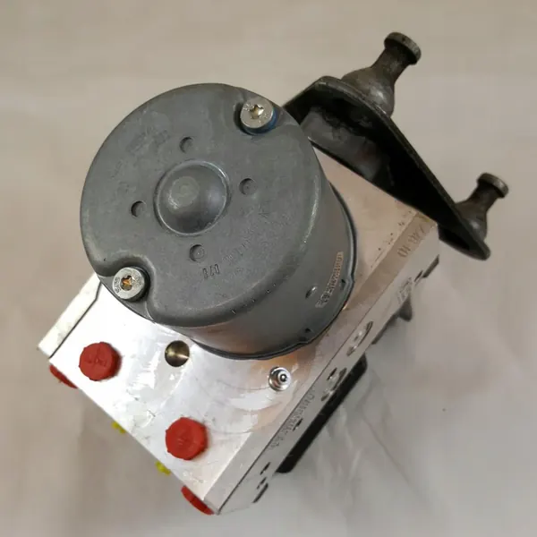 Mercedes-Benz Rempomp voor bestelwagens OE image 5