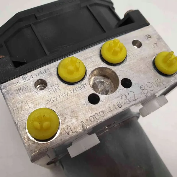 Mercedes-Benz Rempomp voor bestelwagens OE image 7