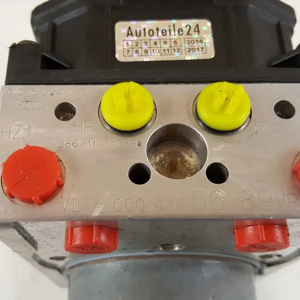 Mercedes-Benz Rempomp voor bestelwagens OE image 9