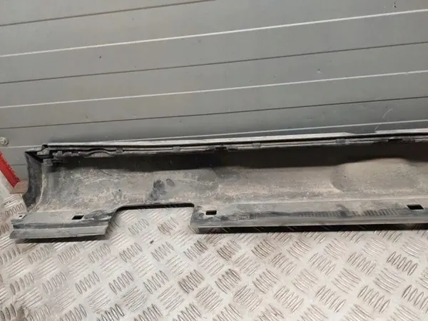 Capa de soleira esquerda OEM A1566901710 Mercedes GLA image 6
