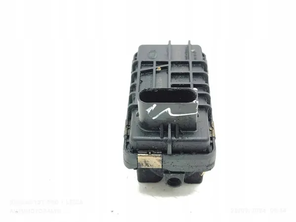 Contrôleur de turbo Ford Focus C-MAX 2005 image 2