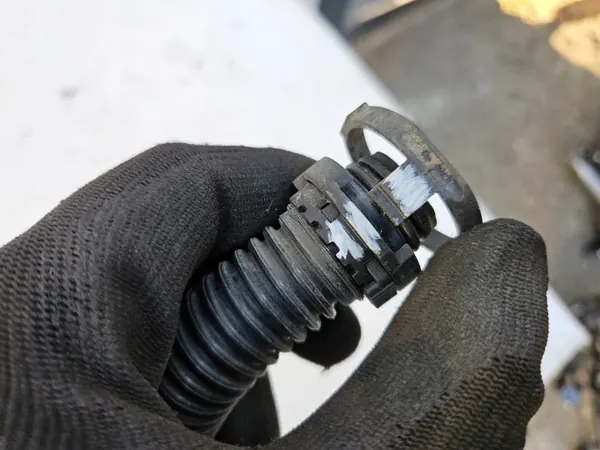 Toissijainen ilmapumppu OEM 079959231A Audi A6 C7 image 7