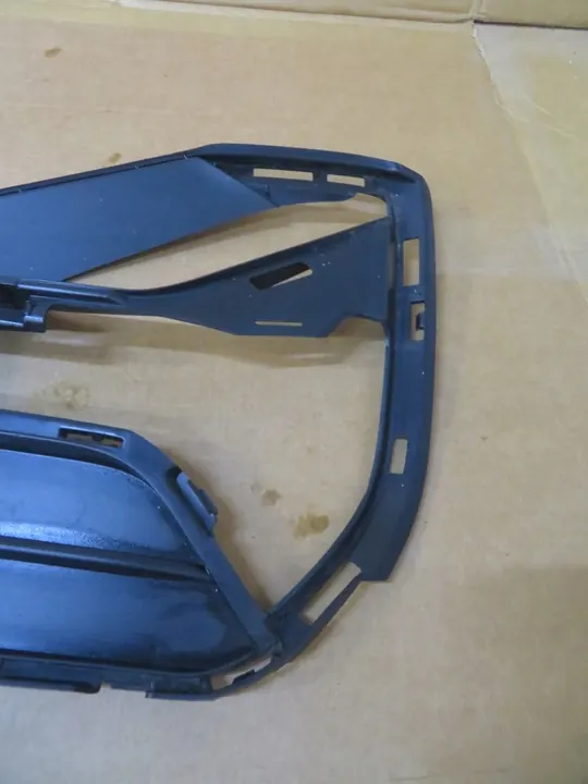 Griglia paraurti anteriore sinistra BMW X1 F48 Lift Nuova OEM image 2