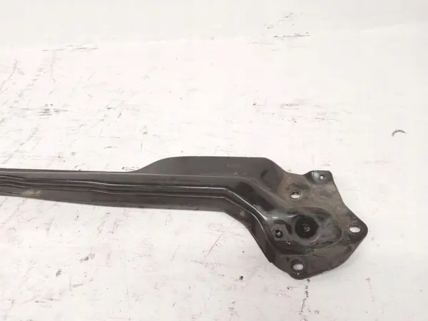 Peças do compartimento motor Ford OEM AV6116H004BC image 3
