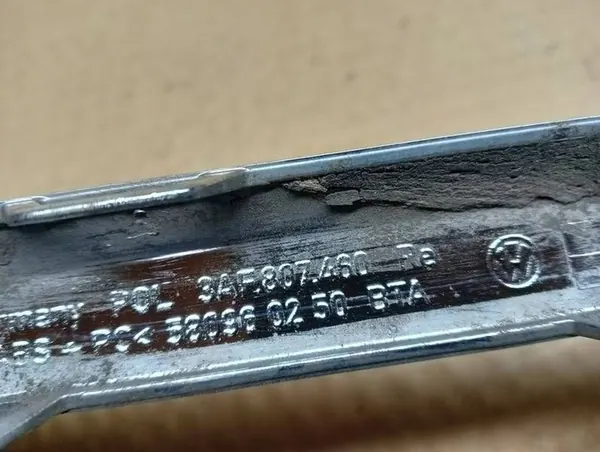 VW PASSAT B7 Krominen Puskuri Listan Oikea Takana 3AF807460 image 10