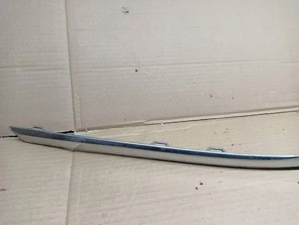 VW PASSAT B7 Krominen Puskuri Listan Oikea Takana 3AF807460 image 3