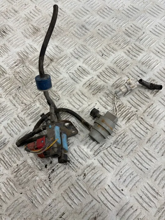Válvulas de Vácuo Suzuki OEM para Jimny 98- image 2