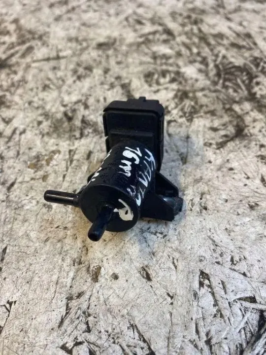 Électrovanne OEM 1102016 pour Renault Kadjar 1.6L image 2