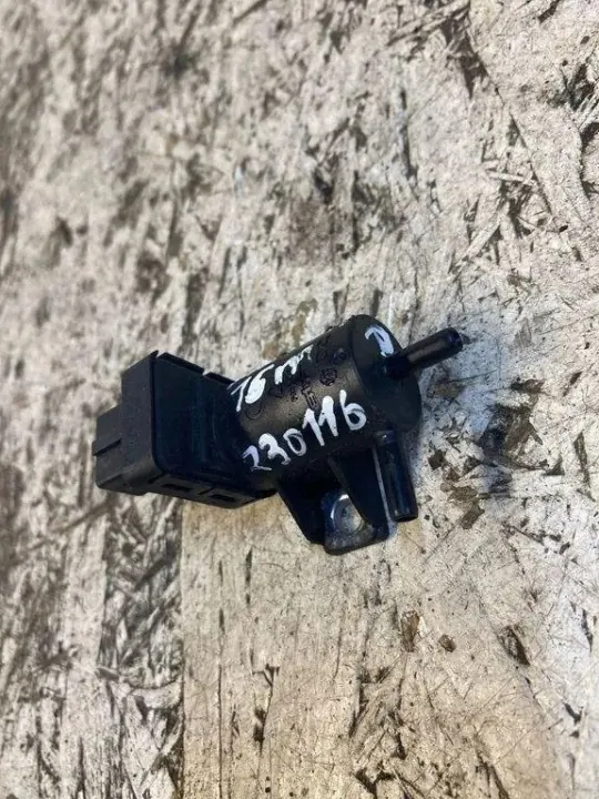 Électrovanne OEM 1102016 pour Renault Kadjar 1.6L image 3