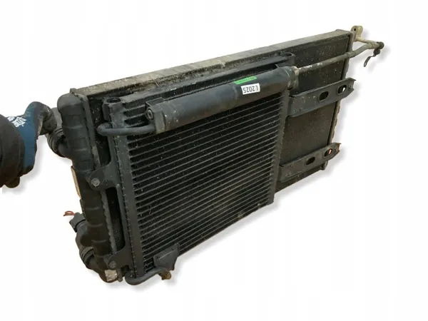 Gebruikte Volkswagen OE 6N0121201C motorradiator image 5