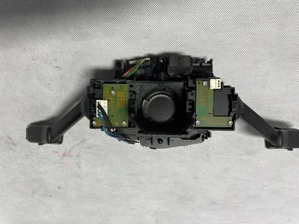 SKODA OCTAVIA III Schalterbaugruppe 5Q0953507AD image 2