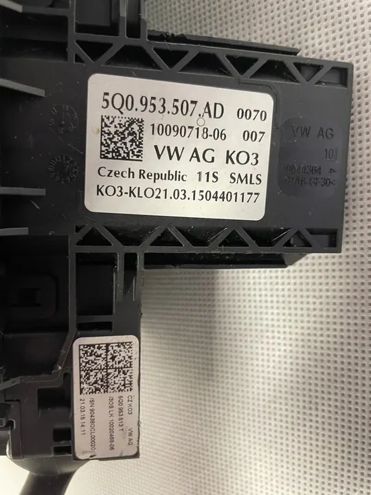SKODA OCTAVIA III Schalterbaugruppe 5Q0953507AD image 4