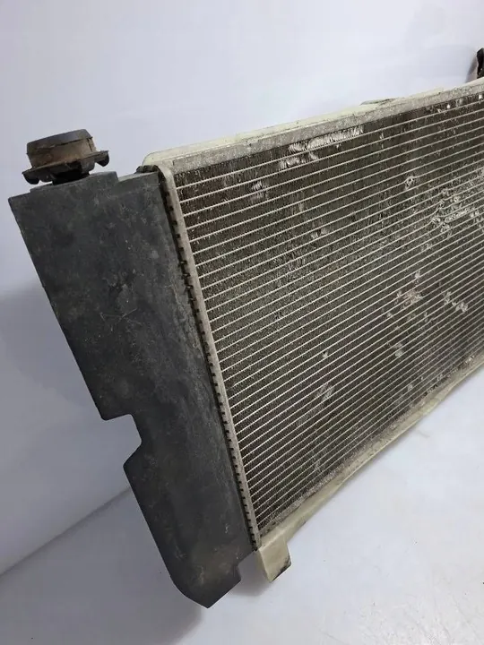 Toyota Yaris Corolla Vattenkylare Fläkt 163630H030 image 10