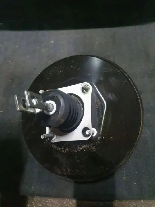 Bromsservopump Ford Fiesta MK7 OEM 8V512B195LE image 2