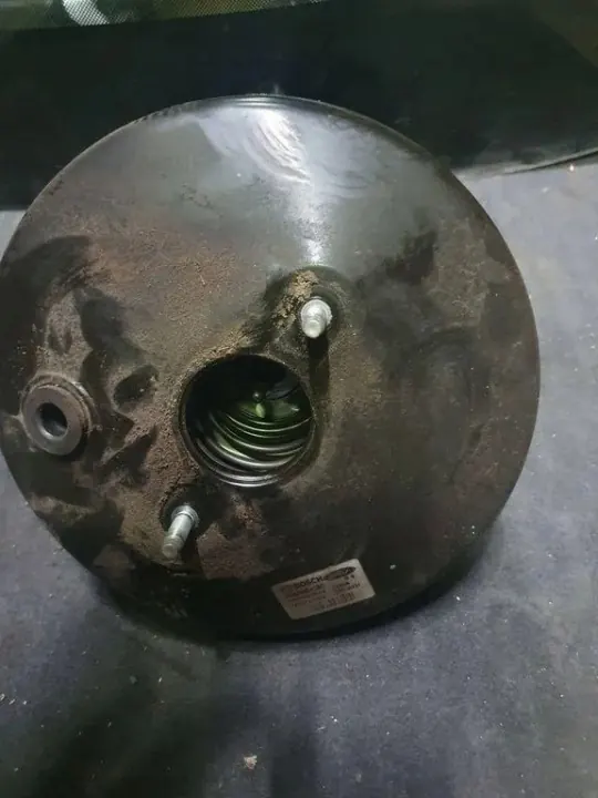 Bromsservopump Ford Fiesta MK7 OEM 8V512B195LE image 3