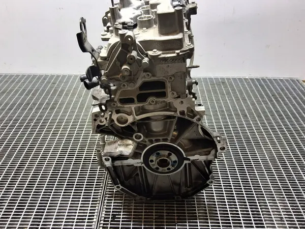 Moottori Dacia Sandero 110116559R image 10