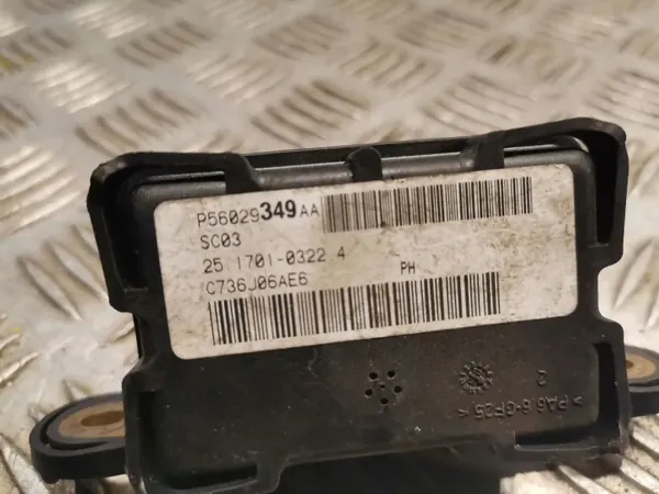 Sensor de guiñada ESP Jeep OEM P56029349AA - Usado image 4