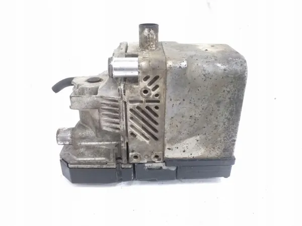 VW Touareg I 2006 Webasto Värmare OEM 7L6815071D image 2