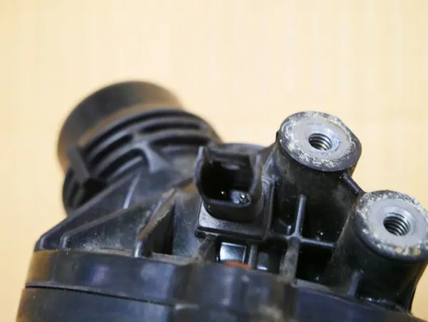 Thermostathuis OEM 7549476 voor BMW N52/N53 image 5