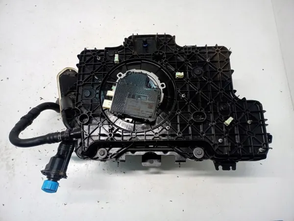Tanque AdBlue usado OEM 204620353R para Renault Master image 5
