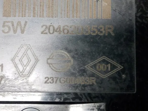 Tanque AdBlue usado OEM 204620353R para Renault Master image 8