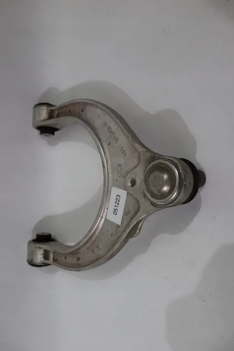 Braccio di controllo superiore destro BMW 5 G30 G31 6 G32 BMU31106861185 image 2