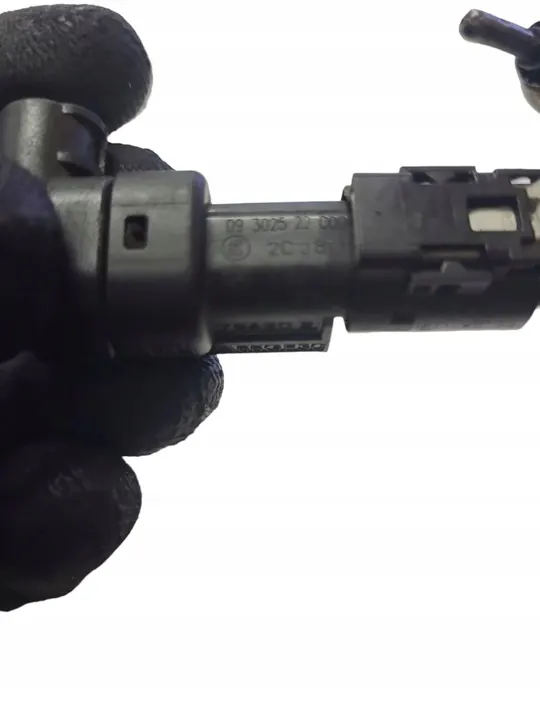 Capteur de température des gaz d'échappement BMW 3 F30 F80 2.0L Diesel image 3