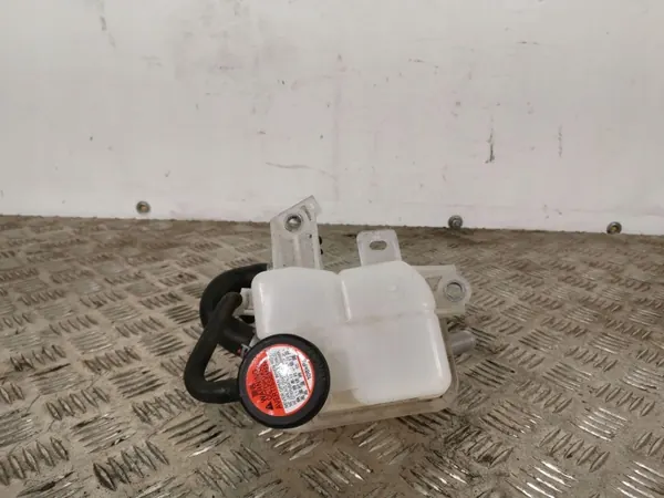 FBZ8411 OEM Uitzettingsvat voor Lexus NX 2016 image 2