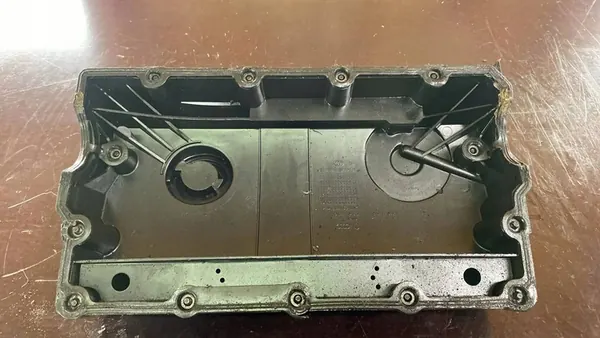 Capa de braço de controle SKODA FABIA I 1.9L Diesel 2002 OEM 038103475Q image 3